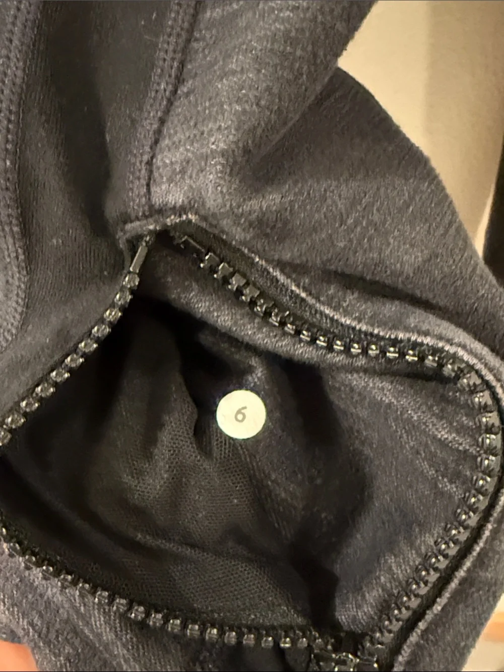 lululemon athletica streamlined charcoal